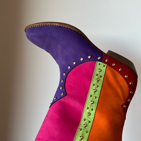 Vintage Cowboy Boots- Cowgirl Western Boots
Rocker Boots - Picture 13 of 17